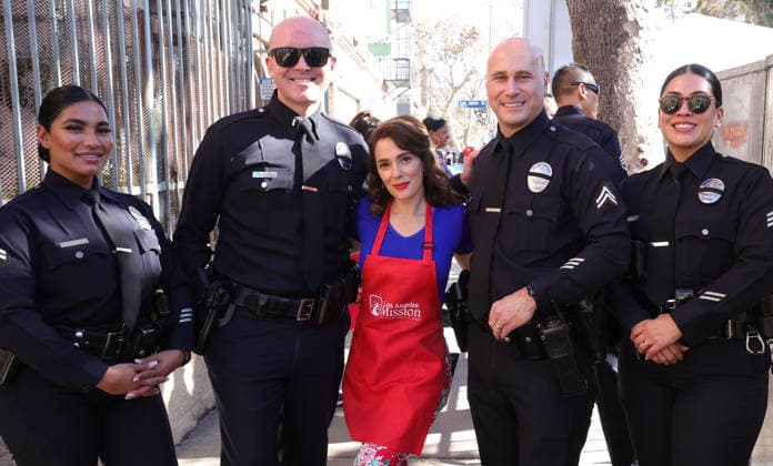 26 November 2025 - Los Angeles, California - Christina DeRosa,. 2025 Thanks & Giving On Skid Row held at Los Angeles Mission. Photo Copyright: xAdMediax