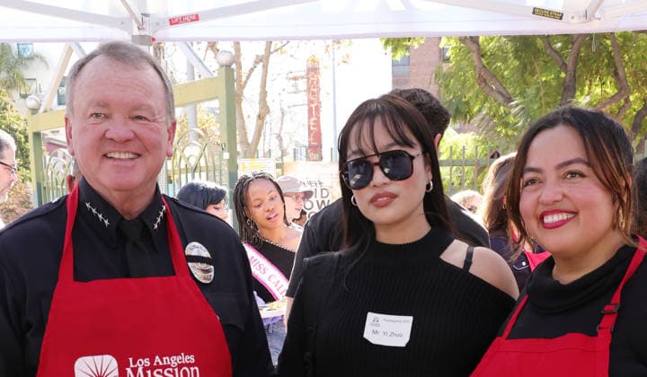 26 November 2025 - Los Angeles, California - Chief of the Los Angeles Police Department Jim McDonnell, Wendy Carrillo, Yi Zhou,. 2025 Thanks & Giving On Skid Row held at Los Angeles Mission. Photo Copyright: xAdMediax