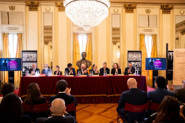 Premiere At La Scala -Lady Macbeth Of The Mtsensk District- Press Conference La Scala Theatre - Milan, Italy Carlo Rossanigo;Massimiliano Di Silvestre;Cristina Parenti;Tommaso Sacchi;Fortunato Ortombina;Riccardo Chailly;Vasily Barkhatov;Sara Jakubiak;Paolo Besana Premiere At La Scala -Lady Macbeth Of The Mtsensk District- Press Conference La Scala Theatre - Milan, Italy 26th November 2025  Copyright: xALFONSOxCATALANO SGPITALIAx