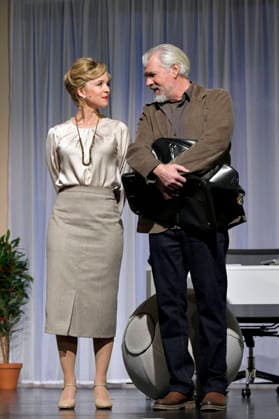 Johanna Klante and Daniel Morgenroth at the photo rehearsal for the play Der Neurosen Kavalier at the Schlosspark Theater Berlin, 26 11 2025 Foto:xM.xBehrensx xFuturexImagex neurosenkavalier_5135