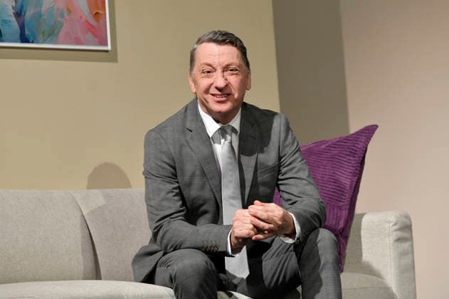 Jens Krause at the photo rehearsal for the play Der Neurosen Kavalier at the Schlosspark Theater Berlin, 26 11 2025 Foto:xM.xBehrensx xFuturexImagex neurosenkavalier_5141