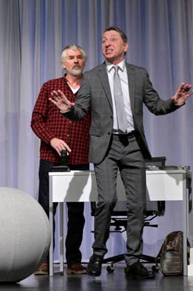 Daniel Morgenroth and Jens Krause at the photo rehearsal for the play Der Neurosen Kavalier at the Schlosspark Theater Berlin, 26 11 2025 Foto:xM.xBehrensx xFuturexImagex neurosenkavalier_5142