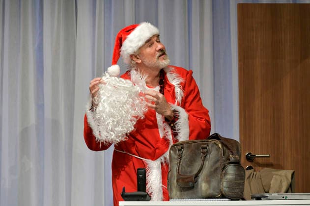 Daniel Morgenroth at the photo rehearsal for the play Der Neurosen Kavalier at the Schlosspark Theater Berlin, 26 11 2025 Foto:xM.xBehrensx xFuturexImagex neurosenkavalier_5157