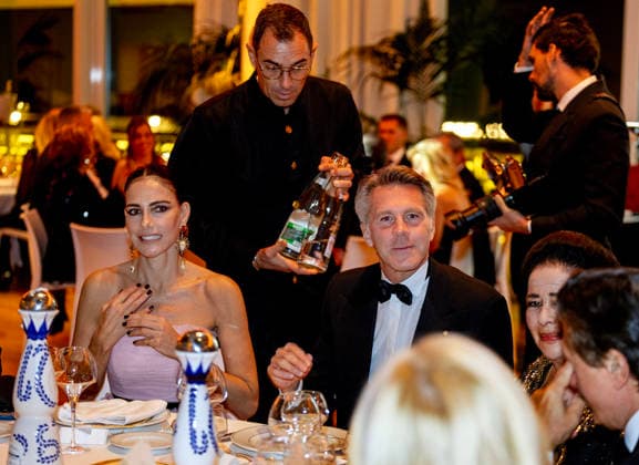 26-11-2025 Monaco Prince Emanuele Filiberto, Duke of Savoy, with Adriana Abascal during a gala for the Princess Grace hospital of Monaco. at the Yacht Club de Monaco. The proceeds of the evening will be donated to Oeuvre de Soeur Marie Association of Monaco for the purchase of medical equipment for the Princess Grace hospital of Monaco. Â  Copyright: xPPEx