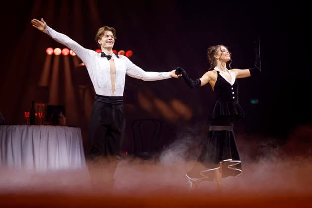 Para swimmer Taliso Engel and dancer Patricija Ionel at Lets Dance The Live Tour in the Lanxess Arena Cologne, 26 11 2025 NRW Germany Copyright: xChristophxHardtx