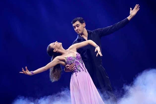 Golf pro Diego Pooth and dancer Ekaterina Leonova at Lets Dance The Live Tour in the Lanxess Arena Cologne, 26 11 2025 NRW Germany Copyright: xChristophxHardtx