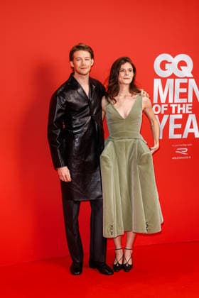 Award 27 GQ Men of the Year Award 2025 Joe Alwyn and Alison Oliver at the 27 GQ Men of the Year Award at the Metropol on 27 11 2025 inBerlin Copyright: xEventpressxKochanx