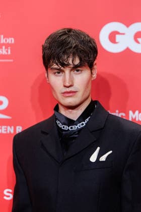 Award 27 GQ Men of the Year Award 2025 Moritz Hau at the 27 GQ Men of the Year Award at the Metropol on 27 11 2025 inBerlin Copyright: xEventpressxKochanx