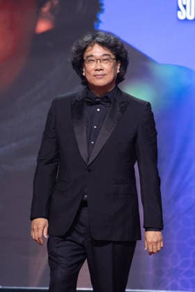 22nd Marrakech International Film Festival Opening Ceremony Jury President, Bong Joon-ho attends the during the 22nd Marrakech International Film Festival Opening Ceremony on November 28, 2025 in Paris, France. Photo by Nasser Berzane ABACAPRESS.COM Paris France  Copyright: xBerzanexNasser ABACAx