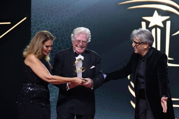 22nd Marrakech International Film Festival Opening Ceremony Hussein Fahmy receives the Tribute Award from Yousra attends the during the 22nd Marrakech International Film Festival Opening Ceremony on November 28, 2025 in Paris, France. Photo by Nasser Berzane ABACAPRESS.COM Paris France  Copyright: xBerzanexNasser ABACAx