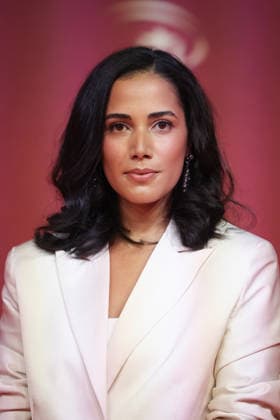 Nadia Kounda attends the Opening Red Carpet during the 22nd Marrakech International Film Festival on November 28, 2025 in Marrakech, Morocco Marrakech, Morocco 28 11 2025 451096 2025 11 28 MARRAKECH Morocco  Copyright: xRomualdxMeigneuxx xStarfacex STAR_451096_082