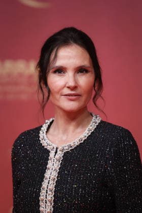 Virginie Ledoyen attends the Opening Red Carpet during the 22nd Marrakech International Film Festival on November 28, 2025 in Marrakech, Morocco Marrakech, Morocco 28 11 2025 451096 2025 11 28 MARRAKECH Morocco  Copyright: xRomualdxMeigneuxx xStarfacex STAR_451096_091