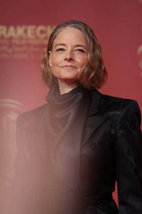 Jodie Foster attends the Opening Red Carpet during the 22nd Marrakech International Film Festival on November 28, 2025 in Marrakech, Morocco Marrakech, Morocco 28 11 2025 451096 2025 11 28 MARRAKECH Morocco  Copyright: xRomualdxMeigneuxx xStarfacex STAR_451096_125