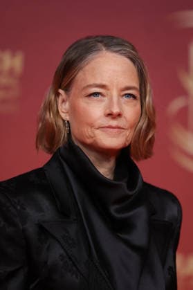 Jodie Foster attends the Opening Red Carpet during the 22nd Marrakech International Film Festival on November 28, 2025 in Marrakech, Morocco Marrakech, Morocco 28 11 2025 451096 2025 11 28 MARRAKECH Morocco  Copyright: xRomualdxMeigneuxx xStarfacex STAR_451096_139