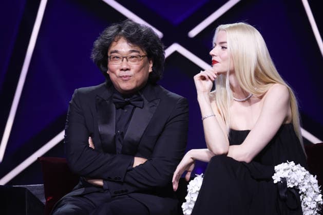 ury President Bong Joon ho and jury member Anya Taylor Joy on stage during the Opening Ceremony during the 22nd Marrakech International Film Festival on November 28, 2025 in Marrakech, Morocco Marrakech, Morocco 28 11 2025 451096 2025 11 28 MARRAKECH Morocco  Copyright: xRomualdxMeigneuxx xStarfacex STAR_451096_182