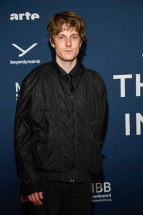 ABBberlin Louis Hofmann Actor on the red carpet at the festival opening AROUND THE WORLD IN 14 FILMS at Cinestar Kino in der Kulturbrauerei Berlin on 28 11 2025 Berlin Germany