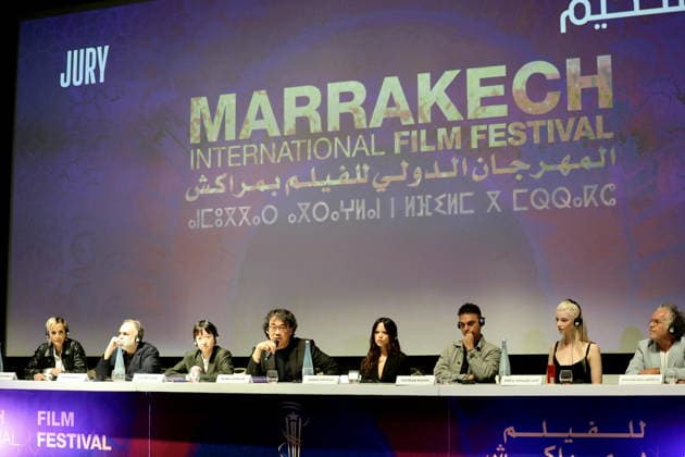 Julia Ducournau, Karim Aïnouz, Celine Song, Bong Joon Ho, Jenna Ortega, Payman Maadi, Anya Taylor Joy, Hakim Belabbes en conférence de presse du jury dans le cadre de la 22ème édition du Festival International du Film de Marrakach, Maroc, le 29 novembre 2025 Dominique Jacovides Bestimage Press conference of the jury as part of the 22nd edition of the Marrakech International Film Festival, Morocco, on November 29, 2025 Marrakech Maroc Copyright: xDOMINIQUExJACOVIDESx xBESTIMAGExDOMINIQUExJACOVIDESx xBESTIMAGEx