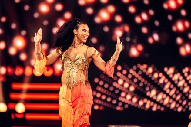 Marie Mouroum at Let s Dance Die Live Tour 2025 in the Messehalle Erfurt, 28 11 2025 Foto:xM.xKremerx xFuturexImagex dance_5359