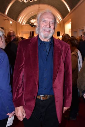 Achim Wolff at the Der Neurosen Kavalier Theater Premiere at Schlossparktheater on 29 11 2025 in Berlin Der Neurosen Kavalier Theater Premiere in Berlin