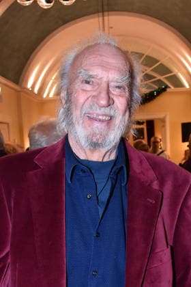 Achim Wolff at the Der Neurosen Kavalier Theater Premiere at Schlossparktheater on 29 11 2025 in Berlin Der Neurosen Kavalier Theater Premiere in Berlin