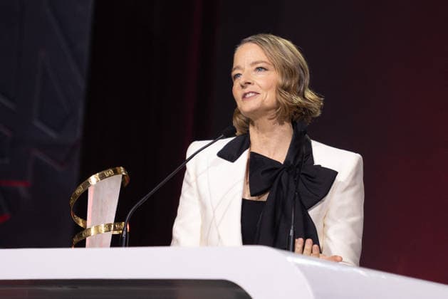 22nd Marrakech International Film Festival Day 2 Jodie Foster receives the Tribute Award attends the 22nd Marrakech International Film Festival Day 2 on November 29, 2025 in Paris, France. Photo by Nasser Berzane ABACAPRESS.COM Paris France  Copyright: xBerzanexNasser ABACAx
