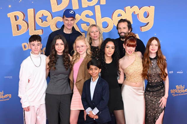 Aithonas Avgoustakis, Carla Demmin, Gregor Schnitzler, Nala, Johanna Bergel, Balthazar Gyan Alexis Kuppuswamy, Shanti Celik, Quirin Berg, Fia Marie Lin and Philomena Amari at the premiere of the feature film Bibi Blocksberg Das große Hexentreffen at Mathäser Filmpalast Munich, 29 11 2025 Foto:xR.xHeinex xFuturexImagex bibi_5118