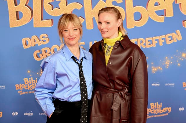 Heike Makatsch and Rosalie Thomass at the premiere of the movie Bibi Blocksberg Das große Hexentreffen at Mathäser Filmpalast Munich, 29 11 2025 Foto:xR.xHeinex xFuturexImagex bibi_5182