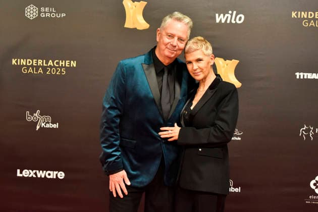 ABBdortmund Heiko Wasser, Susanne Wasser sports presenter couple as guests on the red carpet at the Kinderlachen Gala 2025 in the Westfalenhalleon 29 11 2025 in Dortmund NRW Germany