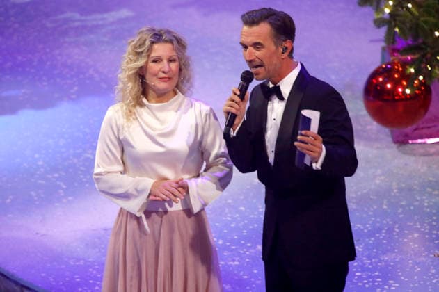 Simone Sommerland and Florian Silbereisen in the ARD TV show Das Adventsfest der 100 000 Lichter 2025 at the Congress Center Suhl Suhl, 29 11 2025 Foto:xAgenturxWehnertx xGränzdörferx xFuturexImagex advendsfest_5166