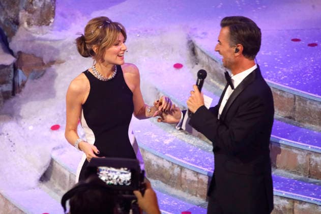 Ella Endlich and Florian Silbereisen in the ARD TV show Das Adventsfest der 100 000 Lichter 2025 at the Congress Center Suhl Suhl, 29 11 2025 Foto:xAgenturxWehnertx xGränzdörferx xFuturexImagex advendsfest_5226