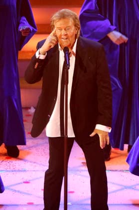 Howard Carpendale in the ARD TV show Das Adventsfest der 100 000 Lichter 2025 at the Congress Center Suhl Suhl, 29 11 2025 Foto:xAgenturxWehnertx xGränzdörferx xFuturexImagex advendsfest_5237