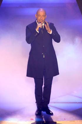 The Count of Unheilig in the ARD TV show Das Adventsfest der 100 000 Lichter 2025 at the Congress Center Suhl Suhl, 29 11 2025 Foto:xAgenturxWehnertx xGränzdörferx xFuturexImagex advendsfest_5263
