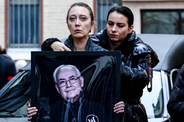 RUSSIA, MOSCOW - NOVEMBER 30, 2025: A portrait of the deceased is seen during a funeral procession after a farewell ceremony for the late actor Vsevolod Shilovsky at Shilovsky Moscow Theatre Studio. Vsevolod Shilovsky passed away on 26 November 2025 at the age of 87.  86079391