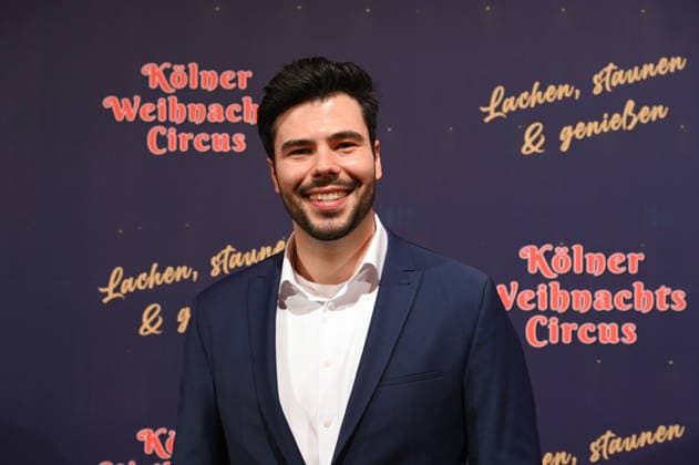 Presenter Riccardo Vaccaro attends the premiere of the 10th Cologne Christmas Circus
