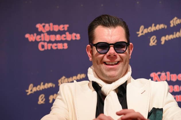 Presenter and entertainer Dennis Schick comes to the premiere of the 10th Cologne Christmas Circus