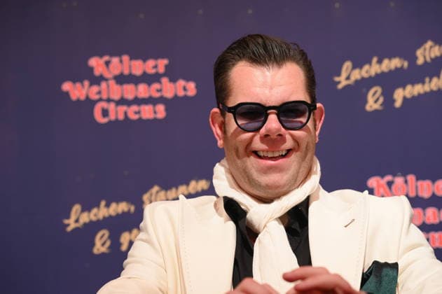 Presenter and entertainer Dennis Schick comes to the premiere of the 10th Cologne Christmas Circus