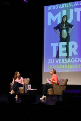 Carolin Kebekus with presenter Sabine Heinrich at the book premiere of 8000 ways to fail as a mother on 30 11 2025 at Gloria in Cologne Carolin Kebekus at the premiere of her book in Cologne