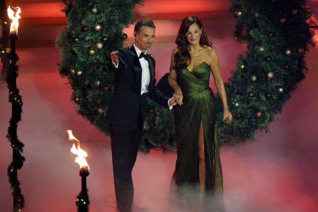 The Advent Festival of 100,000 Lights 2025 Presenter Florian Silbereisen with Andrea Berg The Advent Festival of 100,000 Lights 2025 ARD ORF Show from 29 11 2025 at the Congress Center Suhl Thuringia, Germany