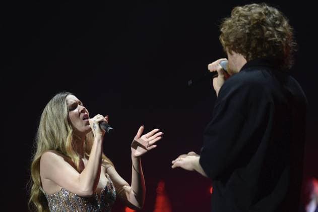 Oberhausen Night Of The Proms FOR EDITORIAL PURPOSES ONLY EDITORIAL USE ONLY p Joss Stone and Michael Schulte at Night Of The Proms on Sunday, November 30, 2025, at the Arena in Oberhausen Oberhausen Copyright UwexErnst Copyright: UwexErnst doc83hrjvbdnyaxnkyjkrc ,EDITORIAL USE ONLY Copyright: UwexErnst