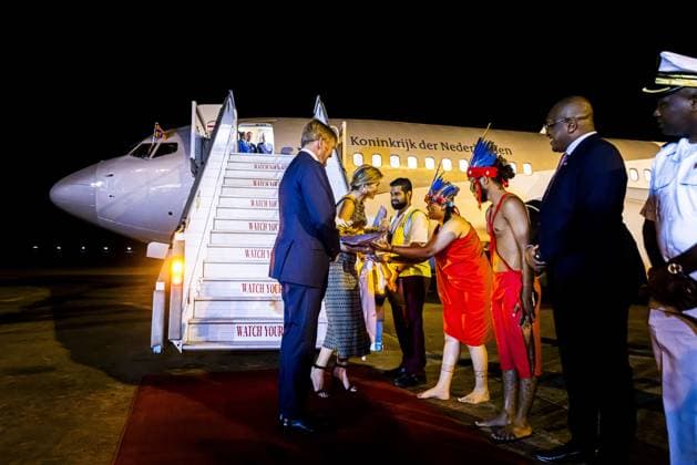 Paramaribo, The Netherlands, 2025-11-30 19:28:41 PARAMARIBO, November 30, 2025, Johan Adolf Pengel International Airport. King Willem-Alexander and Queen Maxima are arriving at Johan Adolf Pengel International Airport on a state visit to the Republic of Suriname at the invitation of President Jennifer Geerlings-Simons. PHOTO: NLBeeld Patrick van Emst Credit: NL Beeld Patrick van Emst  Copyright: xx x