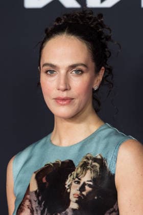 November 30, 2025, London, England, United Kingdom: JESSICA BROWN FINDLAY attends the 28th British Independent Film Awards (BIFA) ceremony at the Roundhouse. London United Kingdom - ZUMAs371 20251130_zip_s371_061 Copyright: xWiktorxSzymanowiczx