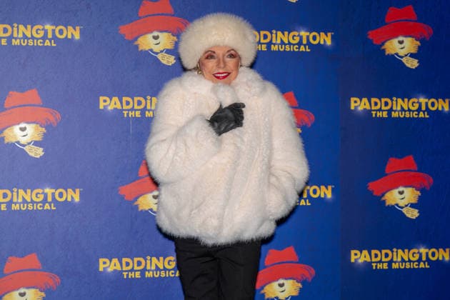 November 30, 2025, London, United Kingdom: Joan Collins seen arriving on the Blue Carpet during the Paddington The Musical World Premiere opens in the West End, London. London United Kingdom - ZUMAs197 20251130_aaa_s197_593 Copyright: xBonniexBritainx