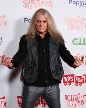 November 30, 2025, Hollywood, California, USA: Canadian-American singer and actor SEBASTIAN BACH of Skid Row attends the 93rd Annual Hollywood Christmas Parade: Hollywood RED CARPET. Hollywood USA - ZUMAb173 20251130_aap_b173_020 Copyright: xBillyxBennightx