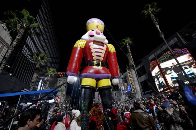 93rd Hollywood Christmas Parade in California CALIFORNIA, UNITED STATES - NOVEMBER 30: 93rd Hollywood Christmas Parade is held in Hollywood of Los Angeles, California, United States on November 30, 2025. Tayfun Coskun Anadolu California United States. Editorial use only. Please get in touch for any other usage.  Copyright: x2025xAnadoluxTayfunxCoskunx