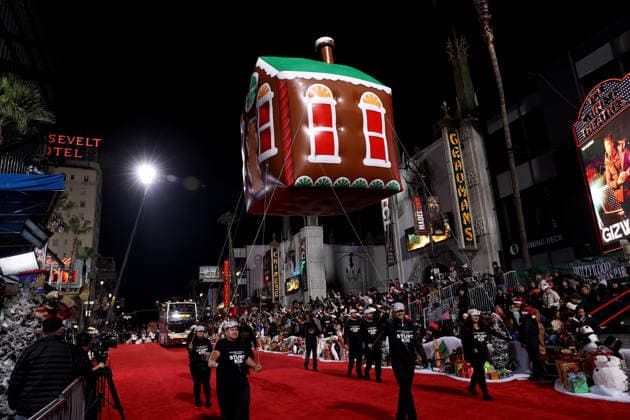 93rd Hollywood Christmas Parade in California CALIFORNIA, UNITED STATES - NOVEMBER 30: 93rd Hollywood Christmas Parade is held in Hollywood of Los Angeles, California, United States on November 30, 2025. Tayfun Coskun Anadolu California United States. Editorial use only. Please get in touch for any other usage.  Copyright: x2025xAnadoluxTayfunxCoskunx