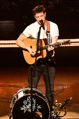 Mumford & Sons perform in Leeds Mumford & Sons perform at the First Direct Arena in Leeds on their Rushmere UK tour Featuring: Mumford & Sons Where: Leeds, United Kingdom When: 30 Nov 2025 Credit: Graham Finney WENN Leeds United Kingdom Copyright: xWENNx wenn40814035 x wenn40814035
