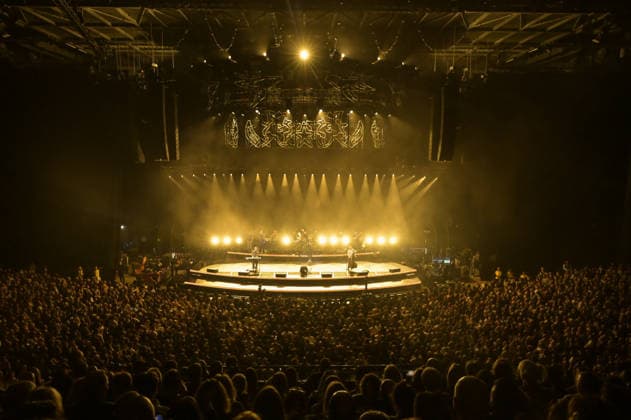 Mumford & Sons perform in Leeds Mumford & Sons perform at the First Direct Arena in Leeds on their Rushmere UK tour Featuring: Mumford & Sons Where: Leeds, United Kingdom When: 30 Nov 2025 Credit: Graham Finney WENN Leeds United Kingdom Copyright: xWENNx wenn40814038 x wenn40814038