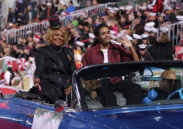 Thelma Houston cruises down Hollywood Blvd. during The 93rd Annual Hollywood Christmas Parade With Grand Marshal Luke Wilson In Support of Marine Toys for Tots in Los Angeles on Sunday, November 30, 2025.  LAP20251130762 GERGxGRUDT
