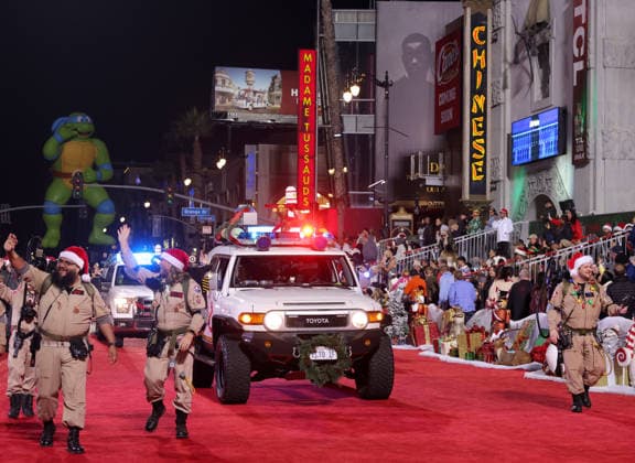 A general view of atmosphere during The 93rd Annual Hollywood Christmas Parade With Grand Marshal Luke Wilson In Support of Marine Toys for Tots in Los Angeles on Sunday, November 30, 2025.  LAP20251130802 GERGxGRUDT