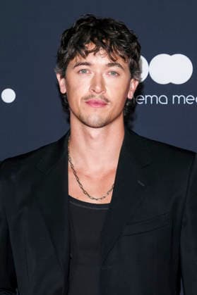 Tom Blyth at the 28 British Independent Film Awards 2025 at the Roundhouse London, 30 11 2025 Foto:xJ.xEdwardsx xFuturexImagex bifa_5175